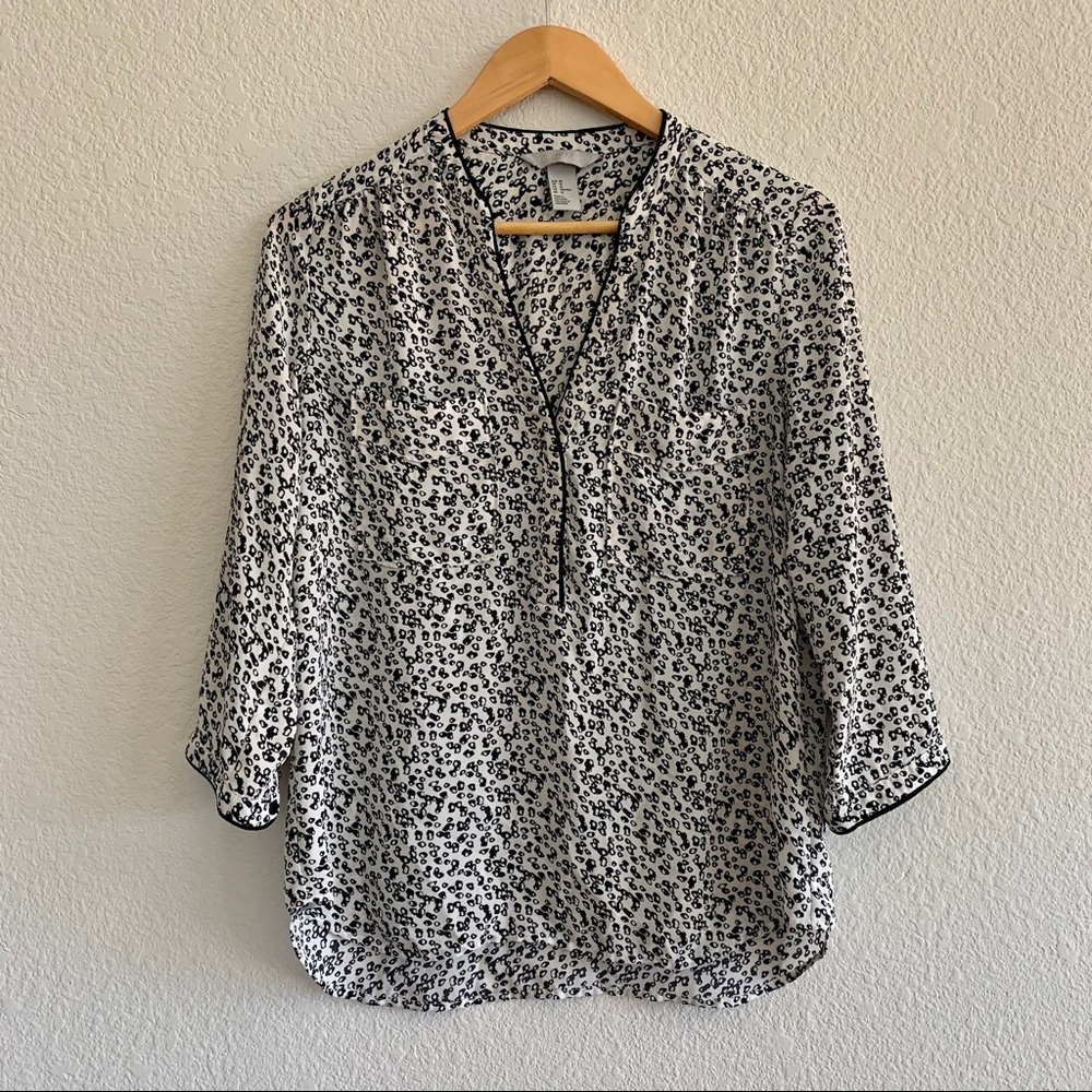 H&M Dalmatian Print Cropped Sleeve Blouse